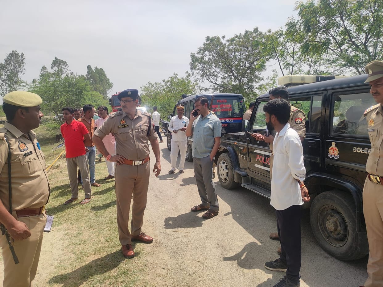 An old lady burned alive in Dariyabad Kotwali in Barabanki.