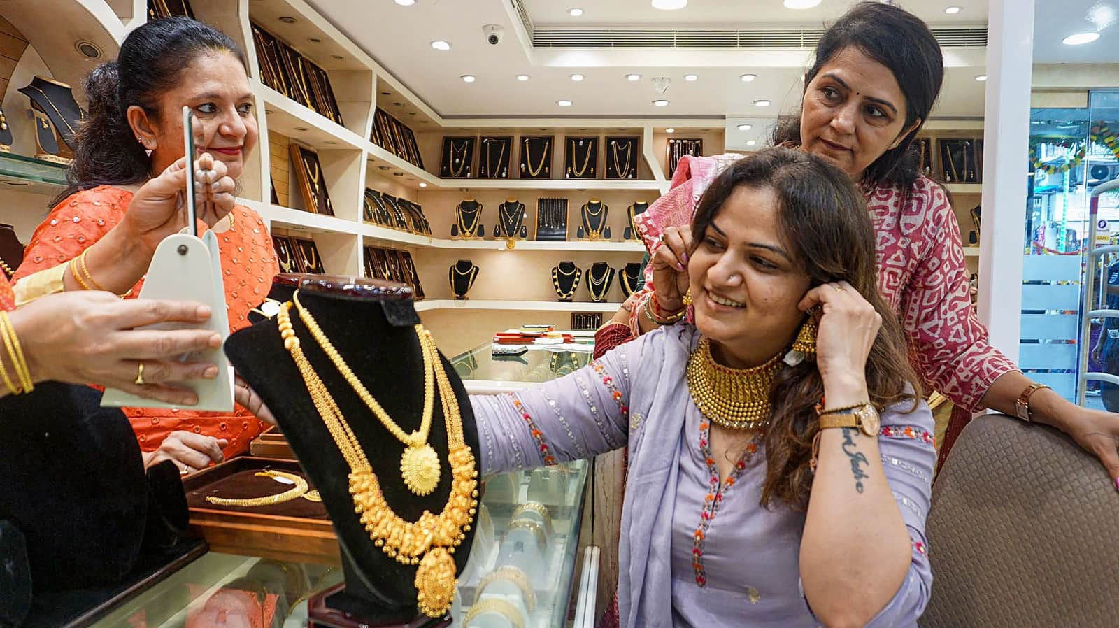 Gold: Why Have Gold Prices Reached a Record High? How Are Prices Determined? Find Out Everything