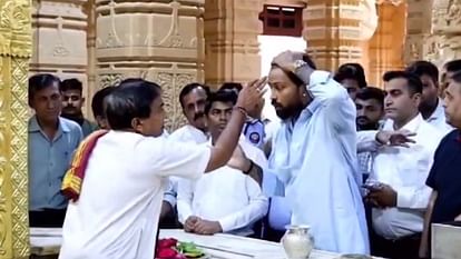 IPL 2024: Hardik Pandya offers prayers at Somnath Temple amid controversy with Mumbai Indians, Watch video