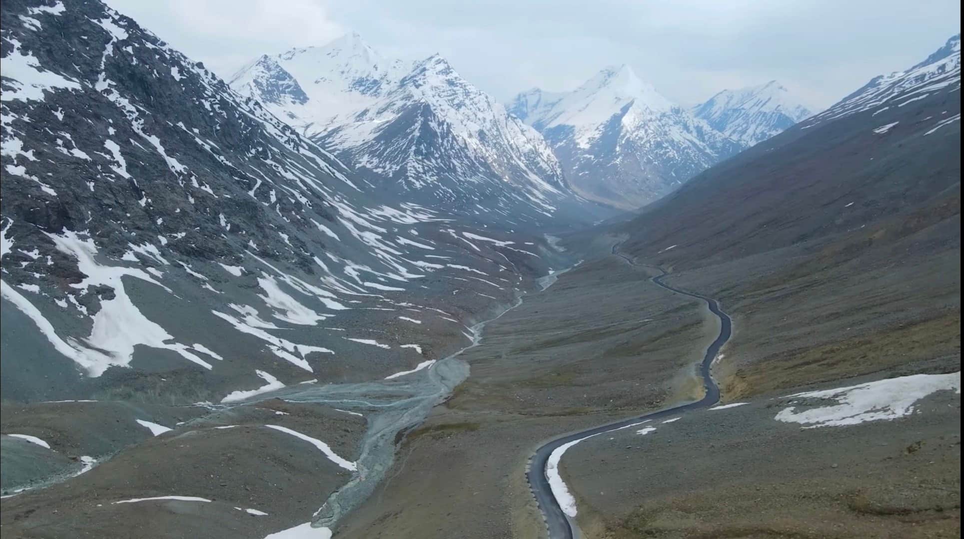 Manali to Ladakh Shortest Route Nimmu-Padam-Darcha Road Know Details