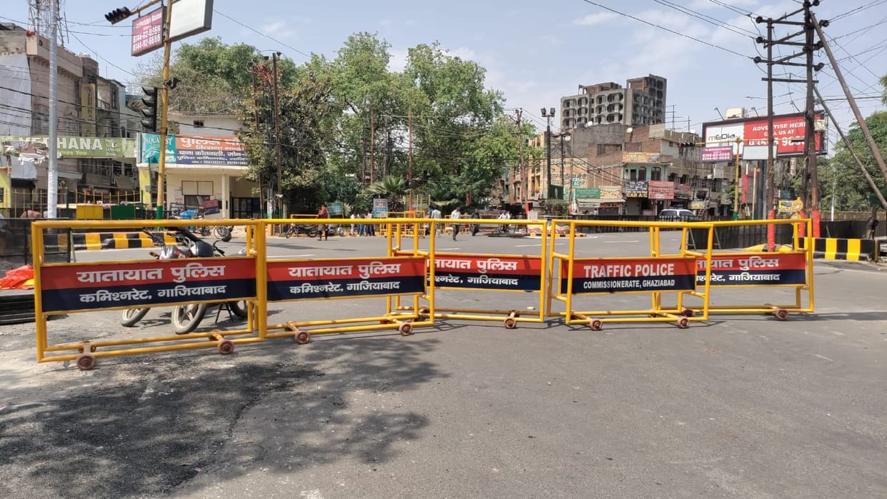 Roads and markets were closed before 24 hour in Ghaziabad due to PM Modi s road show