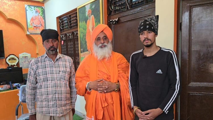 10 Punjabis Stuck In Morocco For 10 Months Rescued – Amar Ujala Hindi News Live