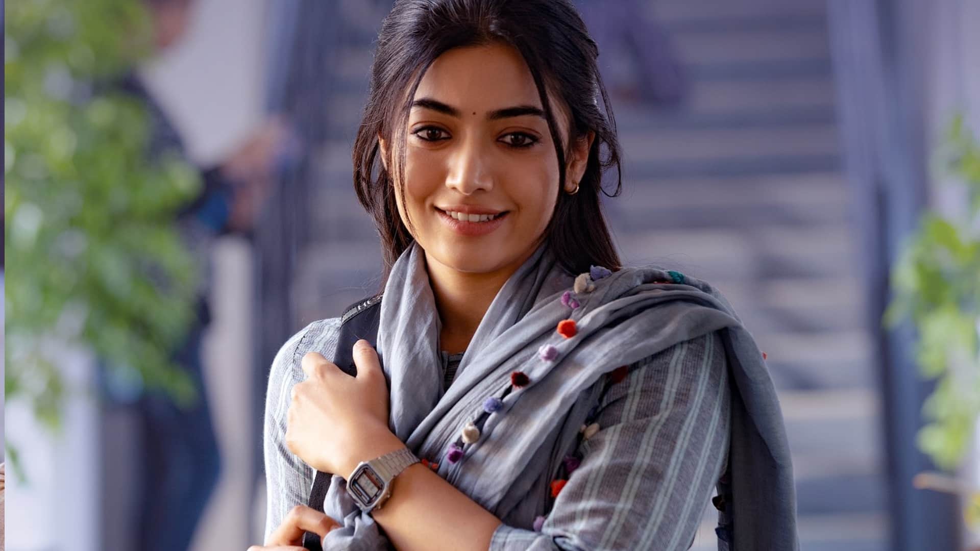 pushpa 2 actress Rashmika Mandanna first look out from film the Girlfriend on her 28th birthday goes viral