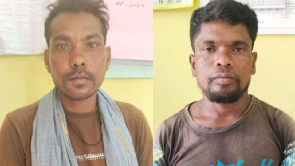 Police arrested two Naxalites in Bijapur