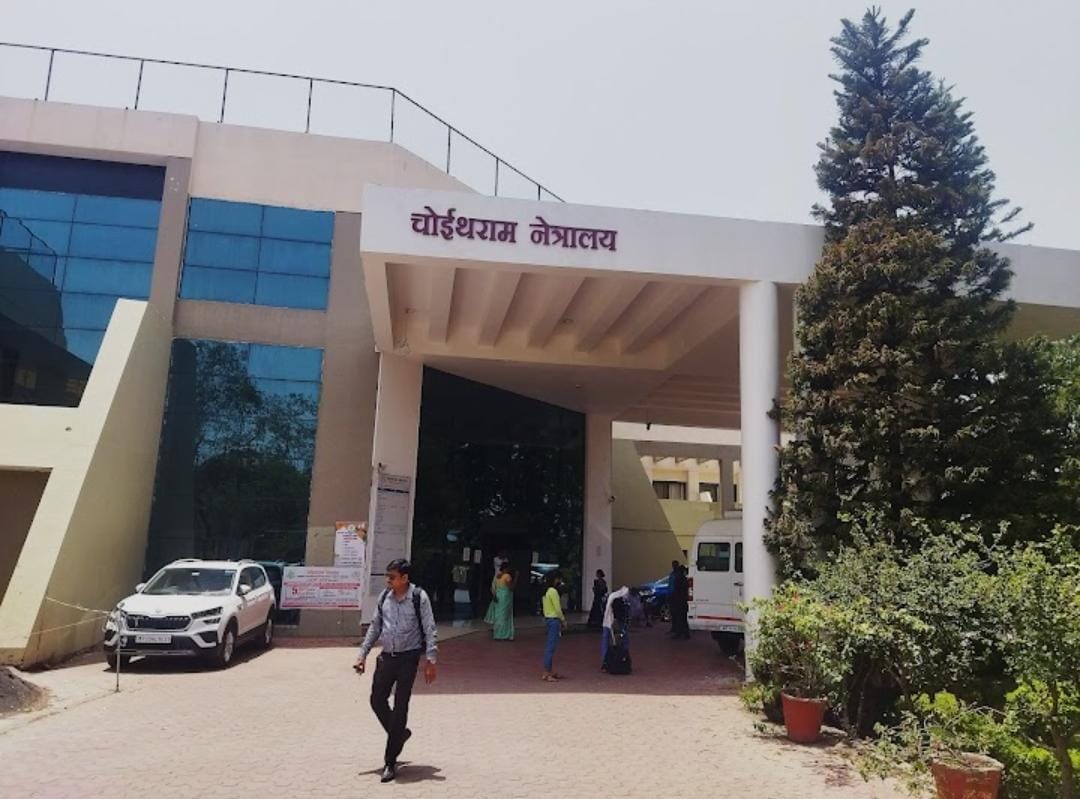 Indore: Eye sight of eight patients affected after operation at Choithram Netralaya Camp, OT sealed
