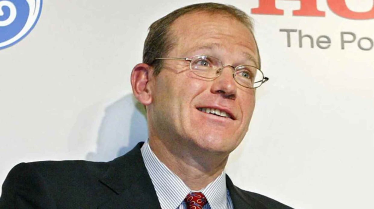 Boeing CEO Gave Up 28 lacs Million Bonus Over Mid-Air Door Blowout