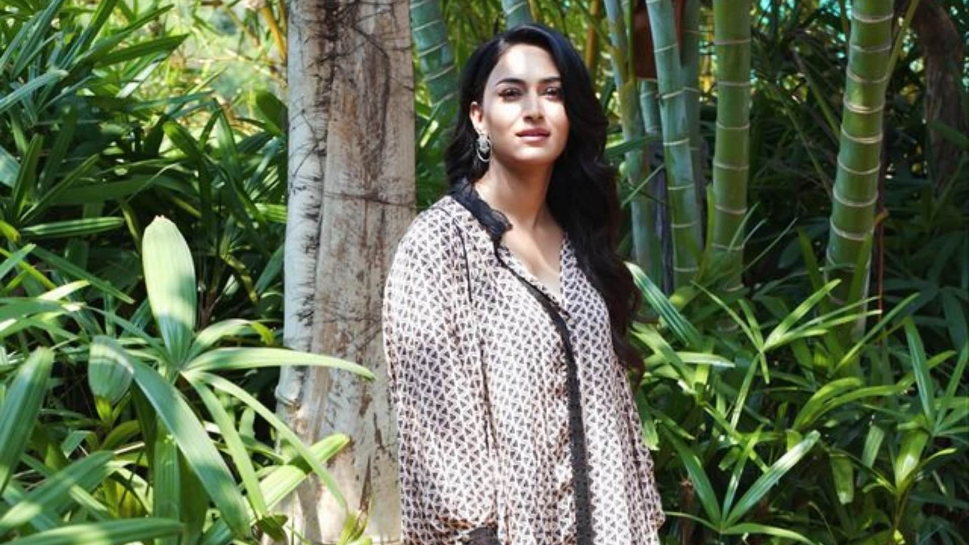 Erica Fernandes opened up facing discrimination from Bollywood industry Karan Kundrra had a different take