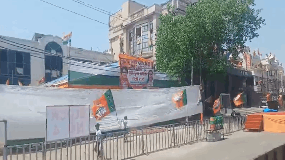 Congress election office covered with curtains before PM Modi road show in ghaziabad