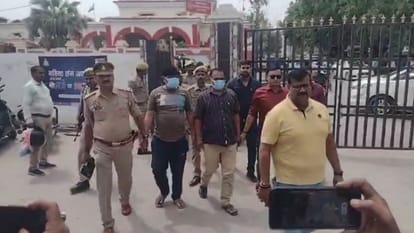 Two smugglers arrested with heroin worth 2 crore rupees in ghazipur