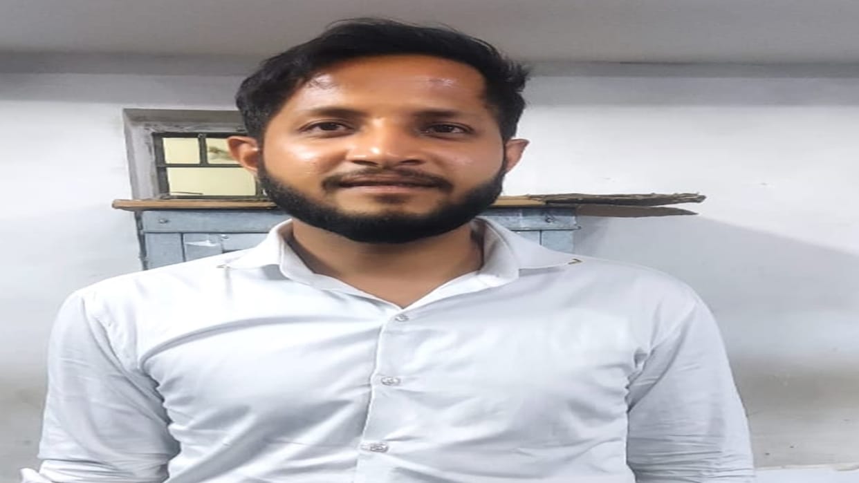 Raipur Crime News: Attention Raipur Police continuous action on online betting bookie arrested
