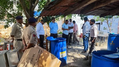 7900 liters of fake ghee seized food department raided factory in Ambikapur