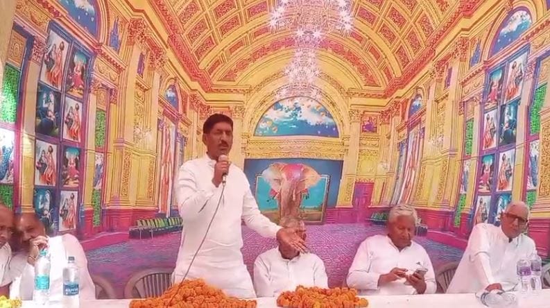 लोकसभा कांग्रेस प्रत्याशी बृजेंद्र ओला।