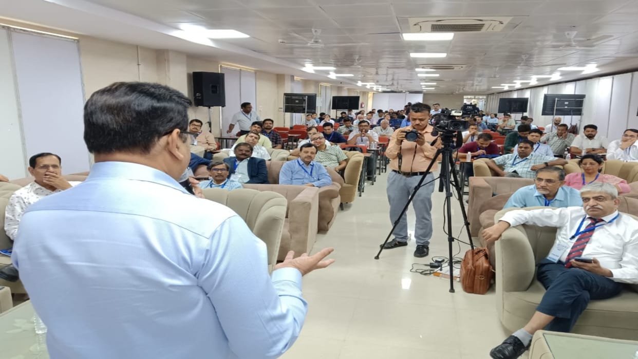 Health: Laser technology is effective in the treatment of piles and fistulas, details told to doctors