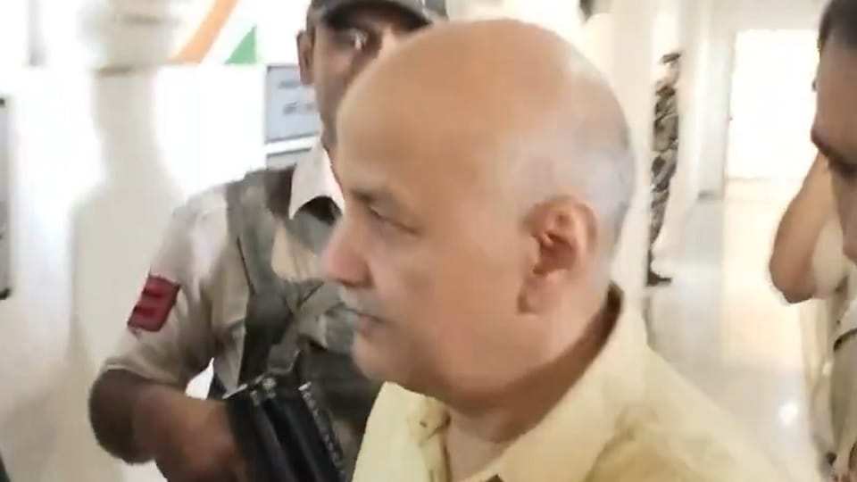 Manish Sisodia appeared in Rouse Avenue Court for hearing in Delhi Excise Policy case