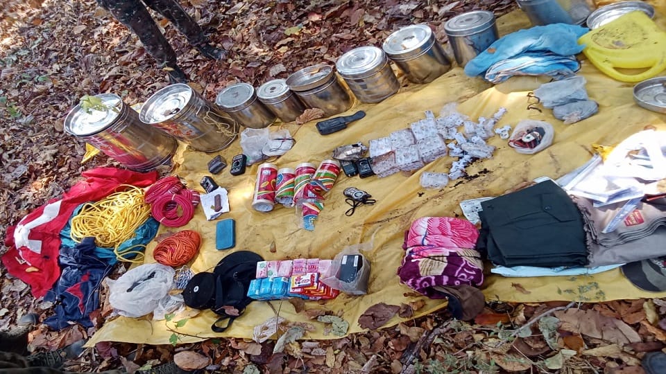 Police demolished Naxalite camp joint action of DRG Bastar Fighter CAF soldiers in Jagdalpur