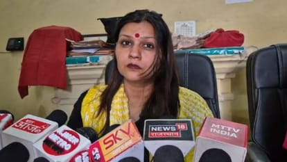 बाल कल्याण समिति के अध्यक्ष अंजली शर्मा