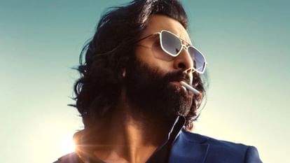 Ranbir Kapoor Birthday: 'मेरी दाढ़ी...,'जन्मदिन की बधाई के लिए रणबीर ने फैंस का किया शुक्रिया; वीडियो वायरल Ranbir Kapoor 43rd happy birthday wishes from fans daughter raha steals attention Video viral