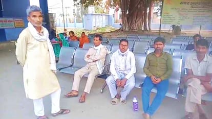 Bihar: A person walking in Rohtas was hit hard by a speeding auto, died on spot