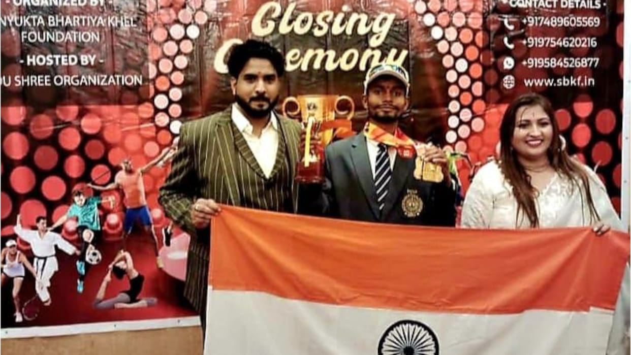 Durvijay of Sant Kabir Nagar won three golds in lawn tennis competition in Nepal.