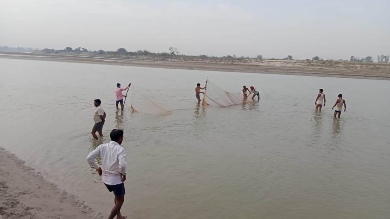 A nine years old girl get drowned in Rapti river in Shravasti.