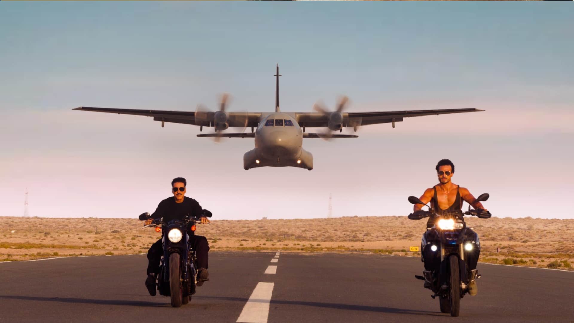 Akshay Kumar Tiger Shroff Bade Miyan Chote Miyan takes lead in Advance booking over Ajay Devgn Maidaan