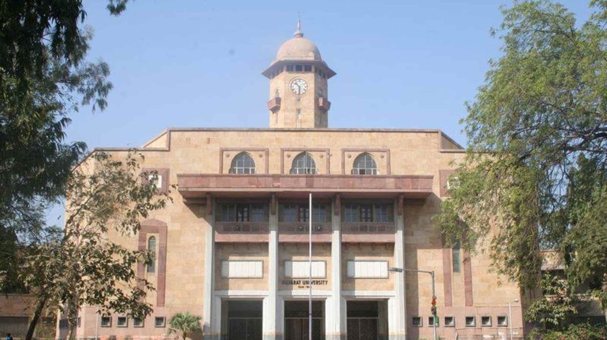 Gujarat univarsity asks 7 foreign students to vacate hostel for overstaying after namaz row