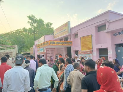Man injured in road accident died due to not get timely treatment in azamgarh