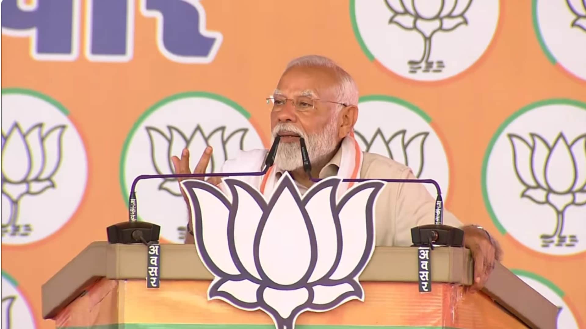 चुनावी सभा को संबोधित करते पीएम नरेंद्र मोदी। (फाइल फोटो)