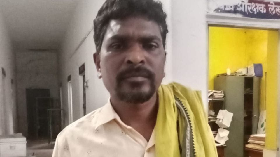 police arrested accused who cheated friend in Raigarh