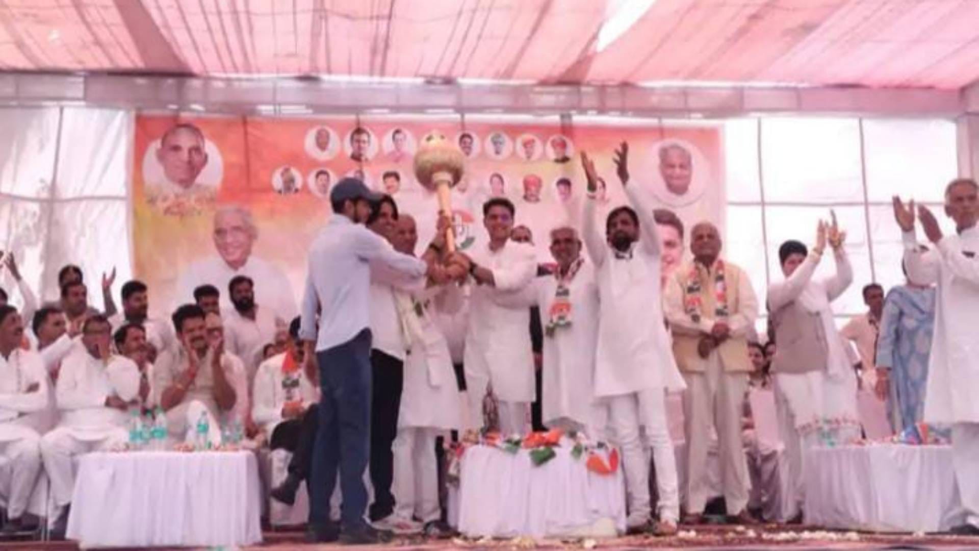 खेतड़ी में सचिन पायलट