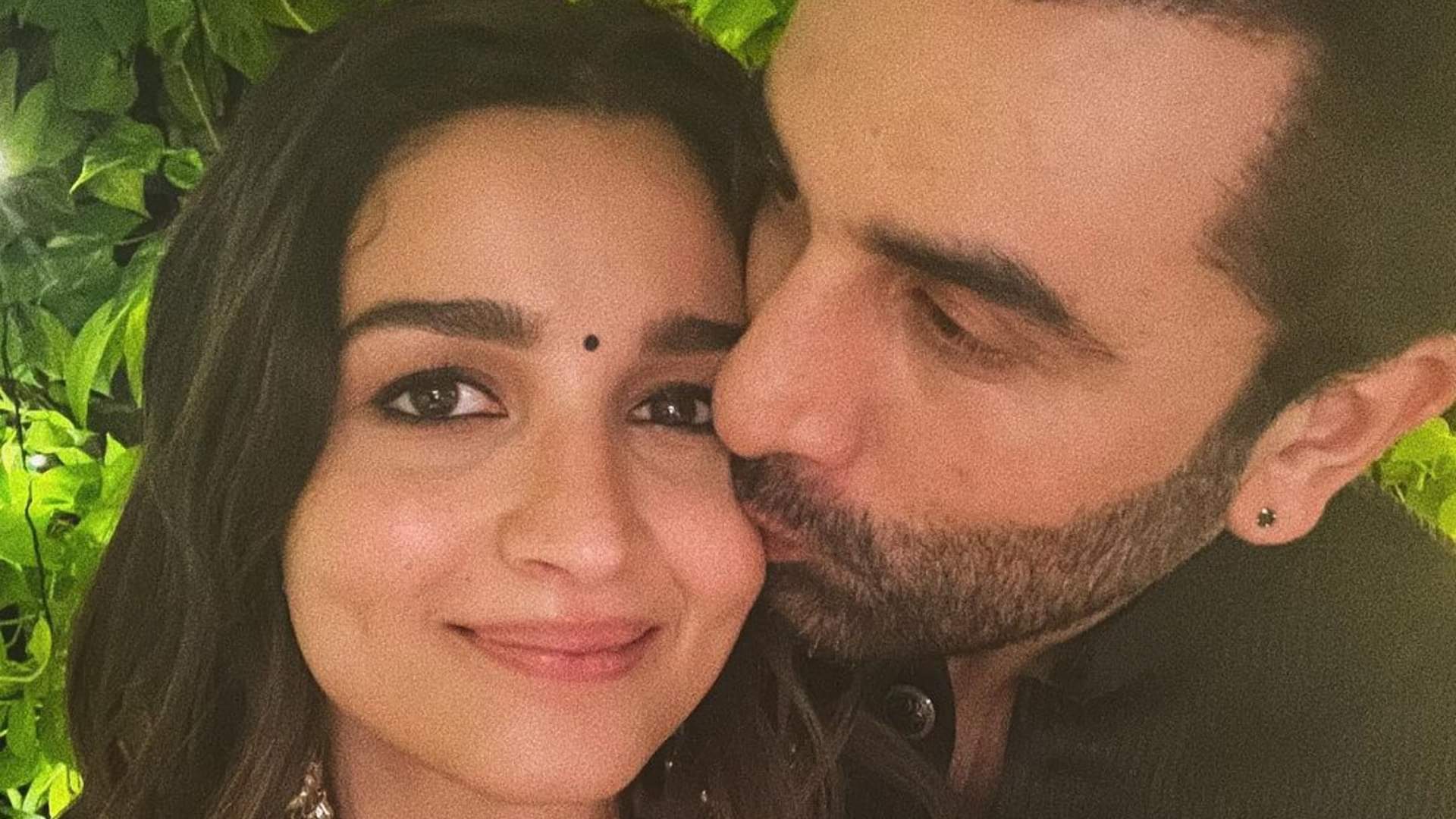 Animal star Ranbir Kapoor spotted in his barnd  Bentley Continental GT V8 car asked paps What time is it