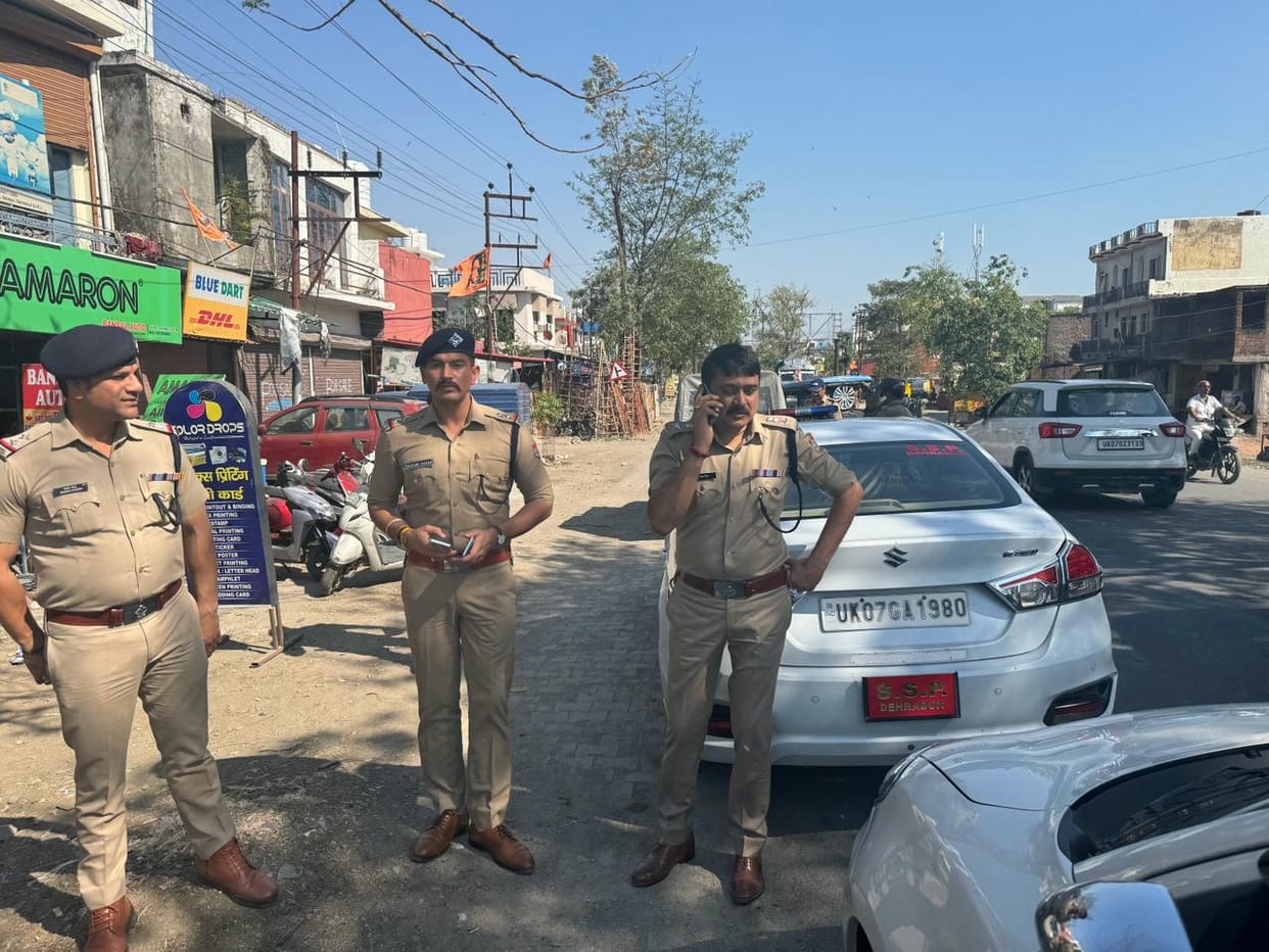 Explosion in many areas of Dehradun mussoorie people buildings shook Uttarakhand News in hindi