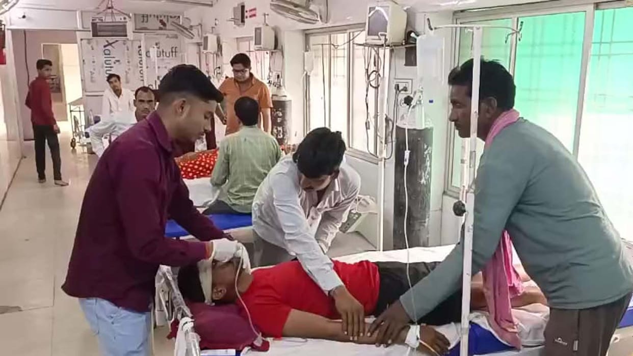 doctor fed the patient datura leaves in Mahoba