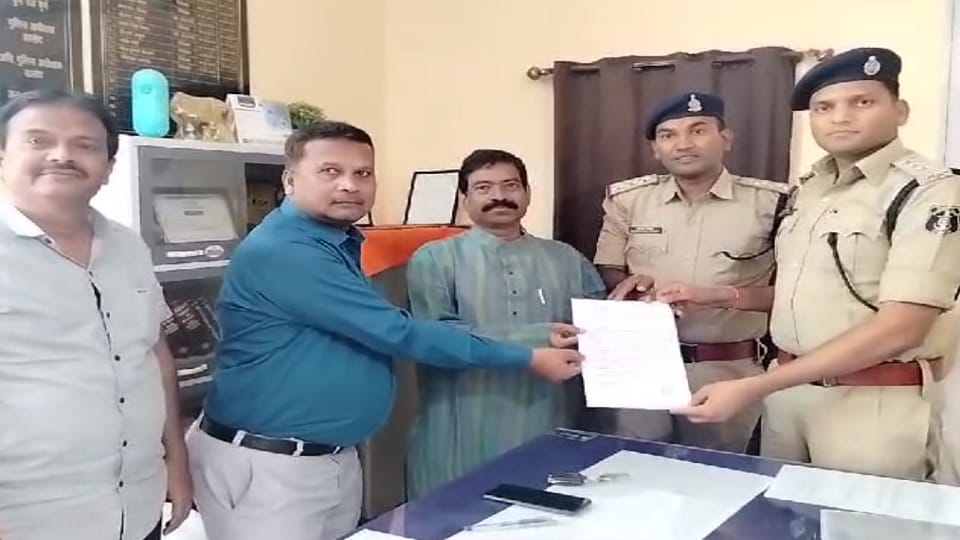 BJP candidate Nag accused of Harassment BJP filed complaint in Balod
