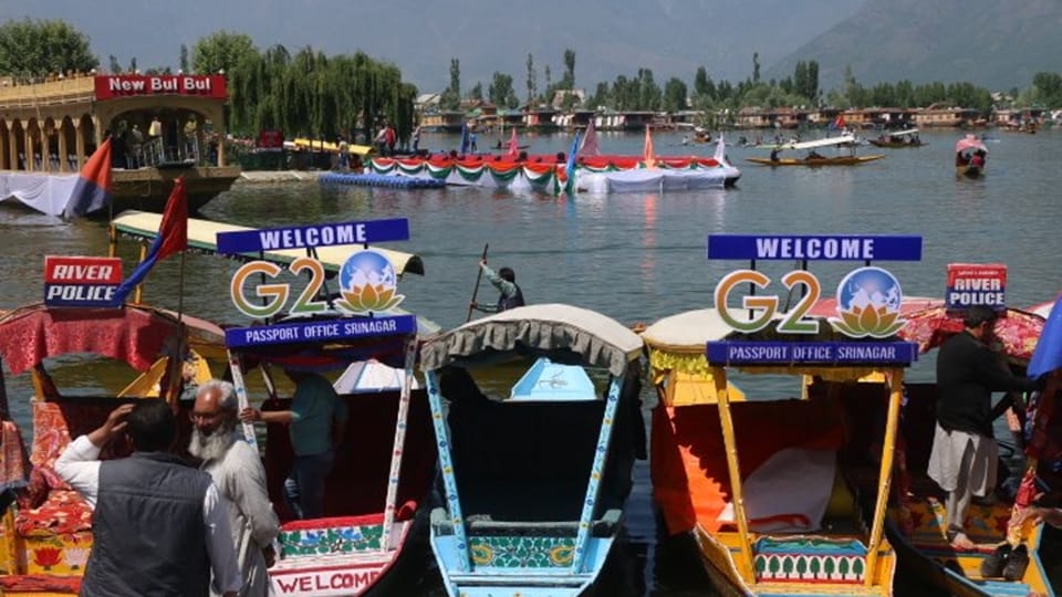 lok sabha Election 2024: jammu kashmir Election issues changed with slogans in five years