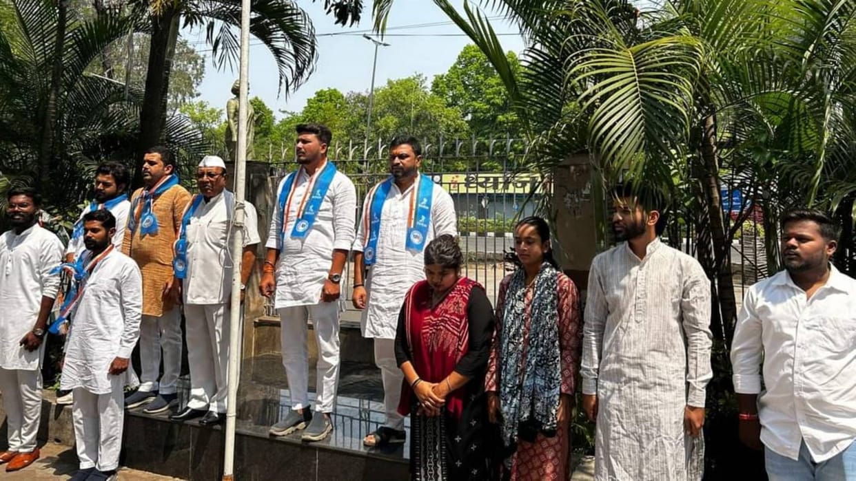 Bhopal NSUI administered oath to students to strengthen Congress party 54th foundation day celebrated