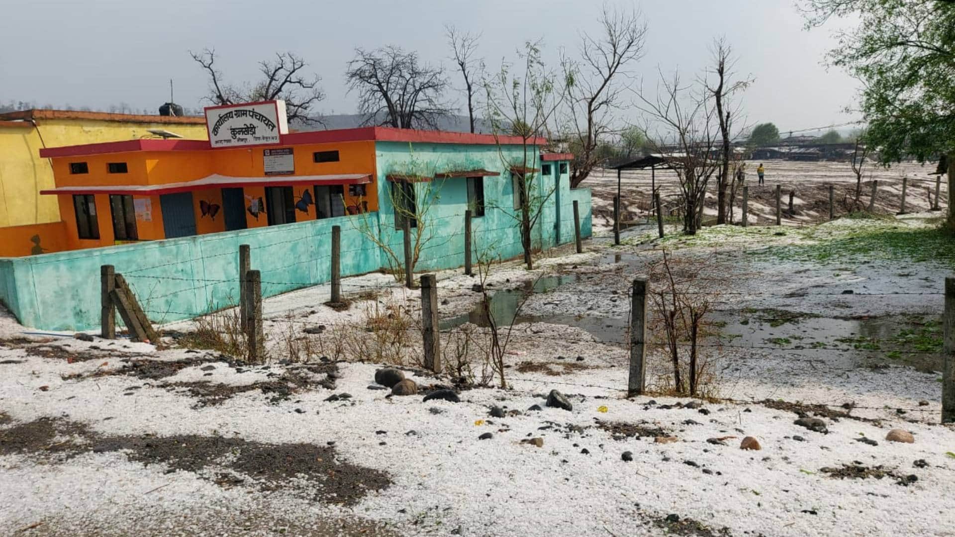 गांव में दिखा शिमला-मनाली जैसा नजारा