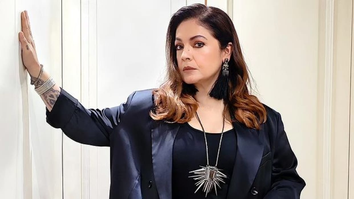 Pooja took to her Instagram stories to share a screenshot of the fake account Netizens slams actress
