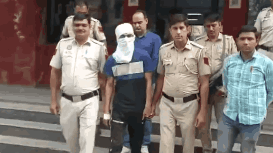 Delhi Police reveals the case of murder of girlfriend in Dabri