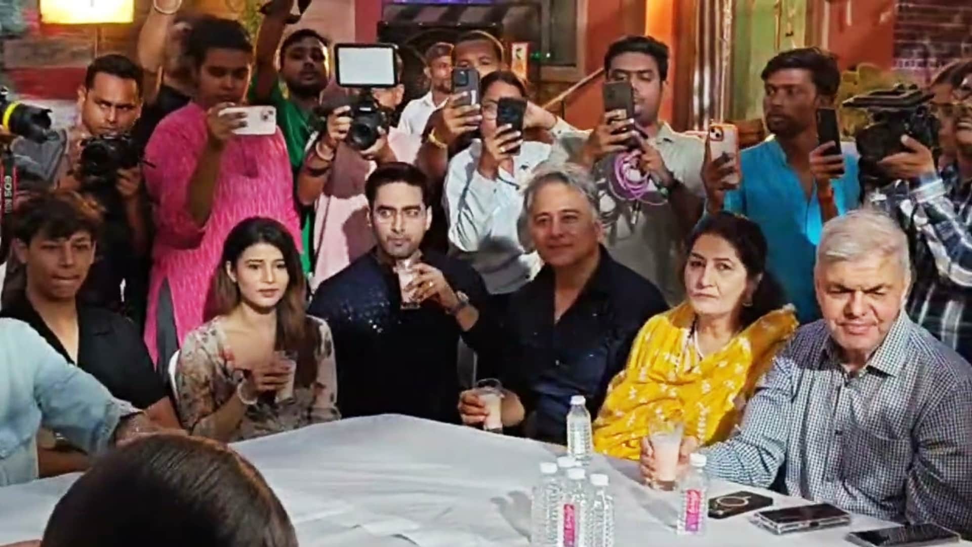 Anupamaa Yeh Rishta Kya Kehlata hai Batein Kuch Ankahee Si Aai Kuthe Kay Karte cast in Rajan Shahi Iftar Party