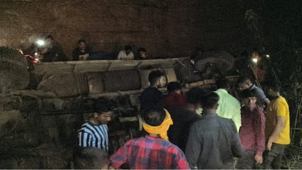 PM Modi expressed grief over bus accident in Chhattisgarh