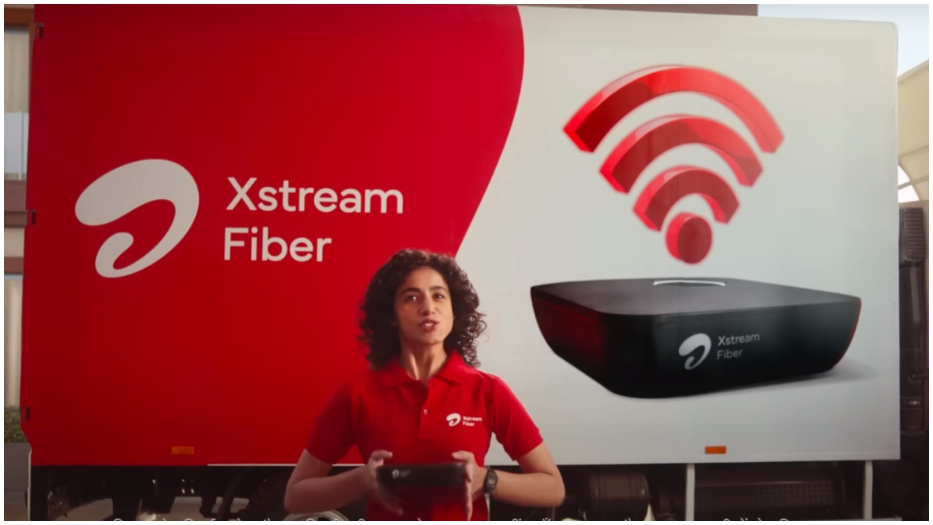 airtel 100mbps broadband plan netflix amazon prime 350 tv channels benefits
