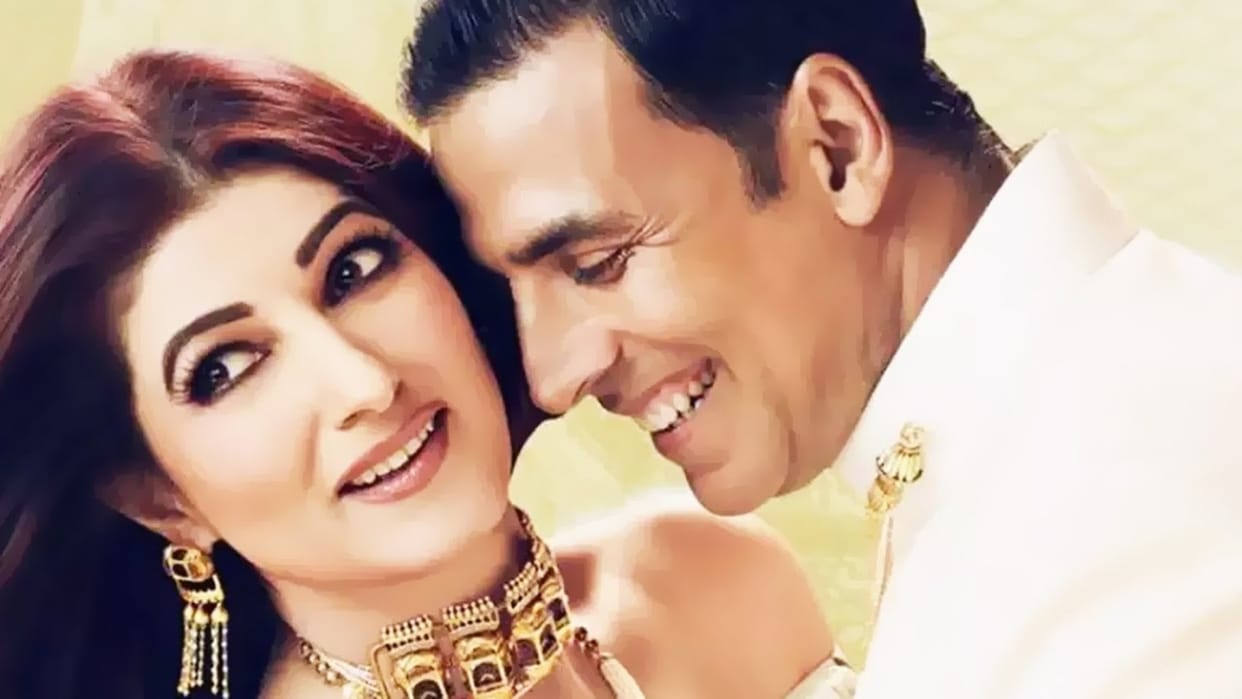 Bade Miyan Chote Miyan star akshay kumar said some of his funny dialogues is written by him in his films