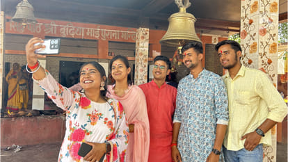 Echoing in the Devi temples - Ya Devi Sarvabhuteshu Shakti-Rupana Sansthita..in gorakhpur