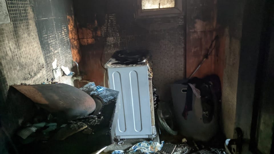 Fire broke out in a flat at Jaipuria Sunrise Greens apartment