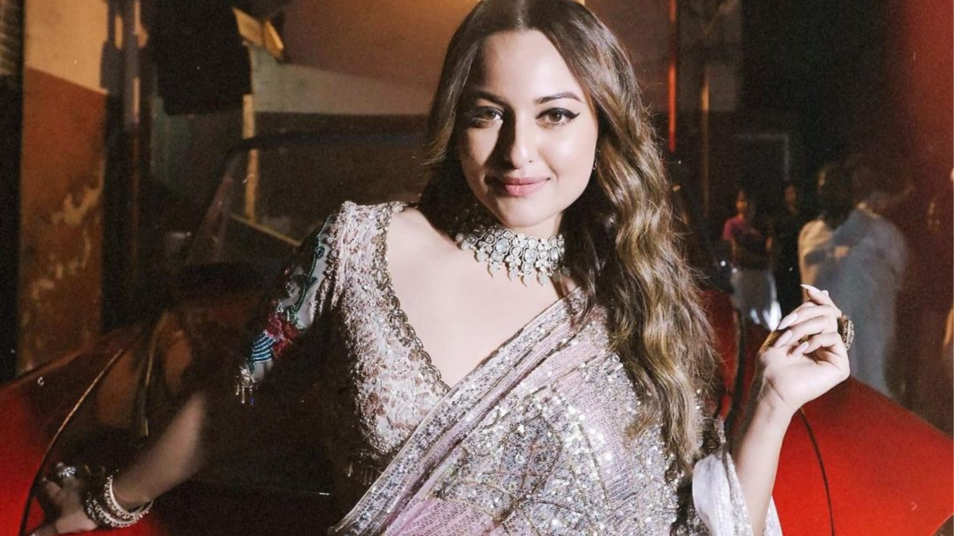Sonakshi Sinha talks about Heeramandi Tilasmi Bahein said have never done a one take song in my career
