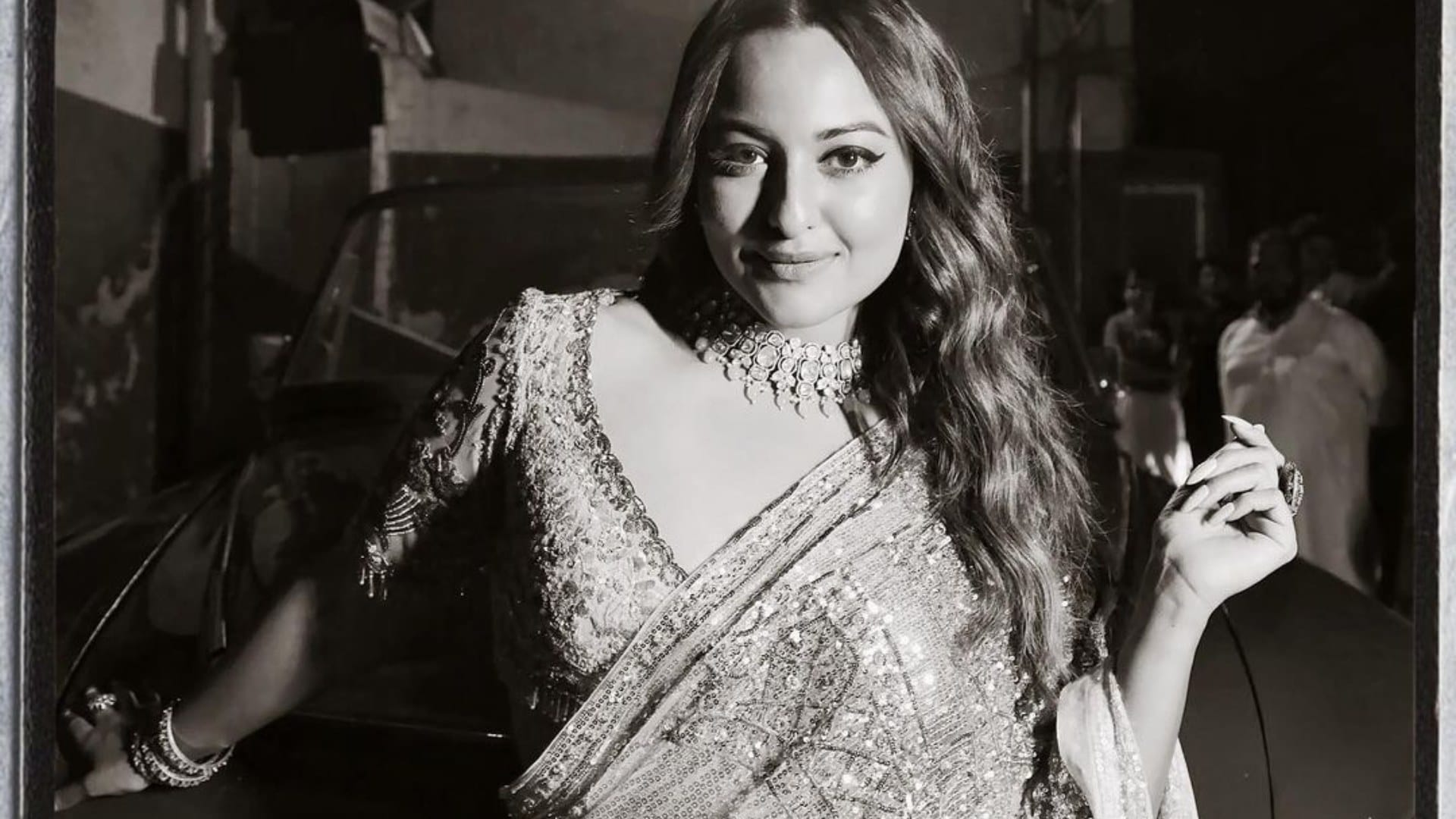 Sonakshi Sinha talks about Heeramandi Tilasmi Bahein said have never done a one take song in my career