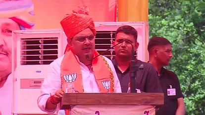 Rajasthan: 2.37 लाख पेंशनर्स लाभार्थियों के खातों में हस्तातंरित होंगे 28.52 करोड़, कल सीएम शर्मा करेंगे संवाद Rajasthan : Rs 28.52 crore will be transferred to accounts of 2.37 lakh pensioners CM Bhajanlal Sharma