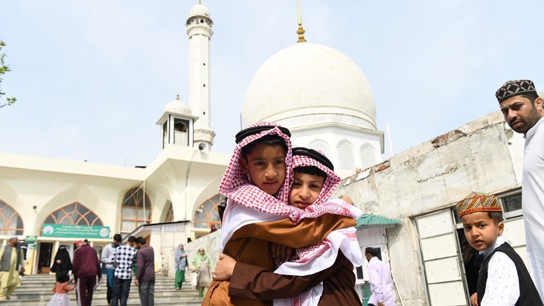 Eid will be celebrated today in Jammu-Kashmir and Ladakh