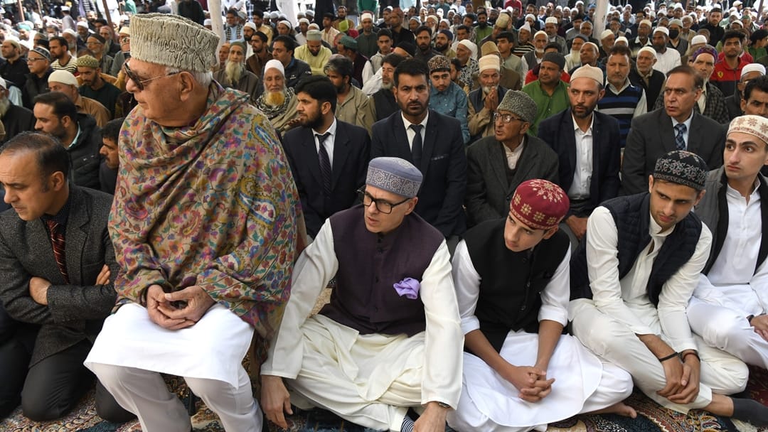 Eid will be celebrated today in Jammu-Kashmir and Ladakh